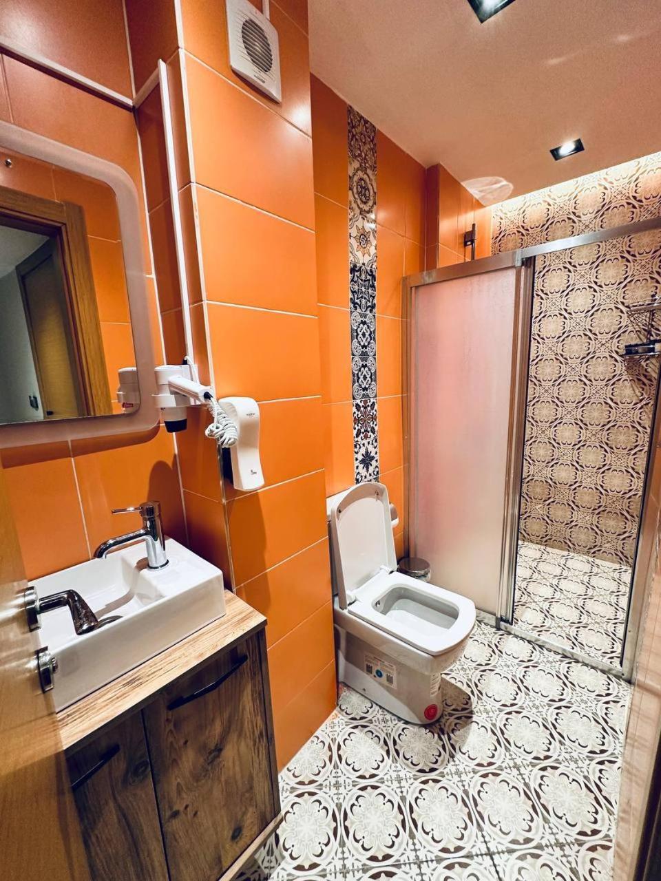 Taksim Rexxee Istanbul Istiklal Hotel Zewnętrze zdjęcie